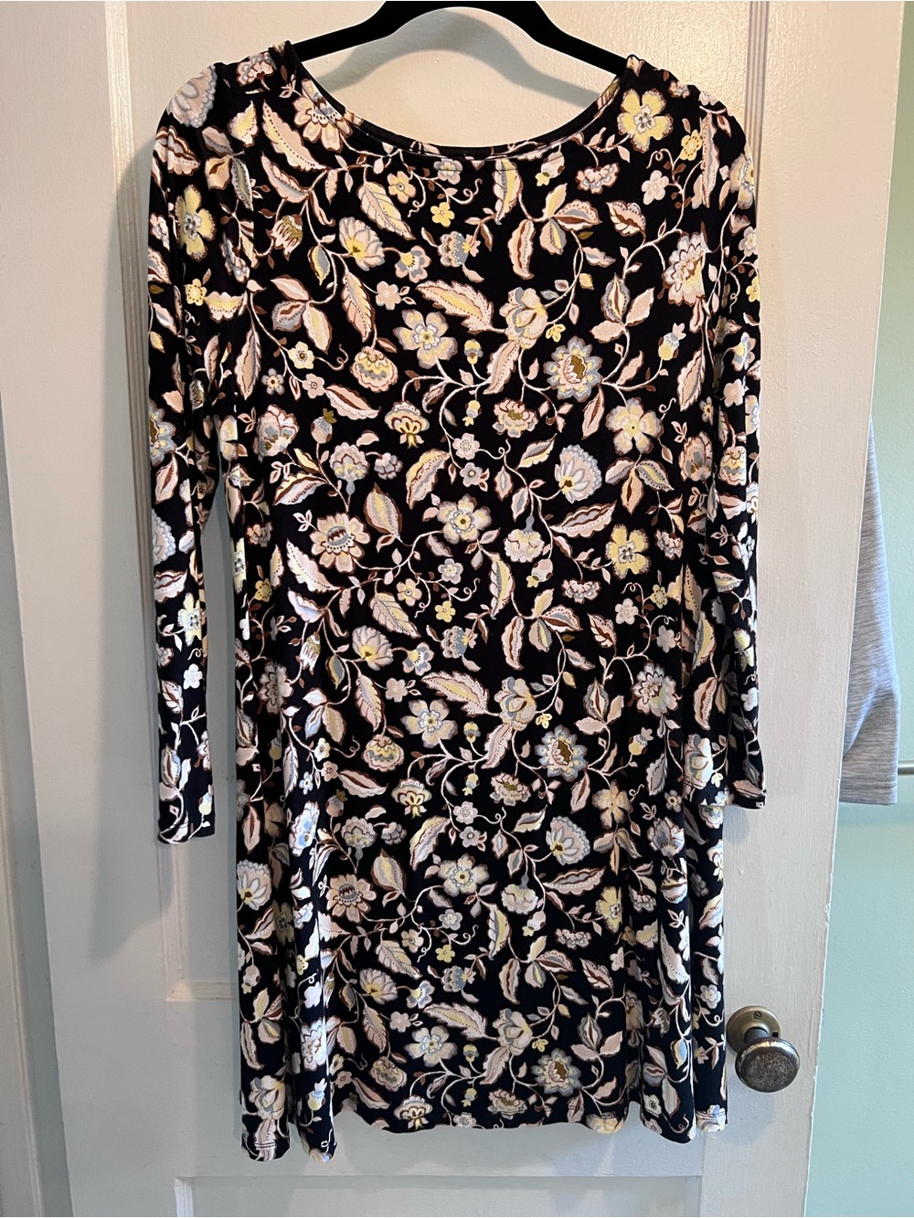 Old Navy Black Floral Long-Sleeve Swing Dress